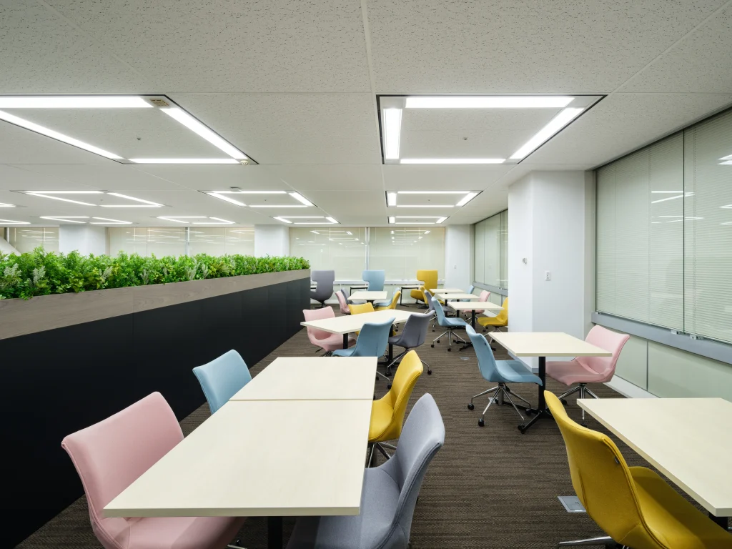 岡谷鋼機株式会社の事例写真